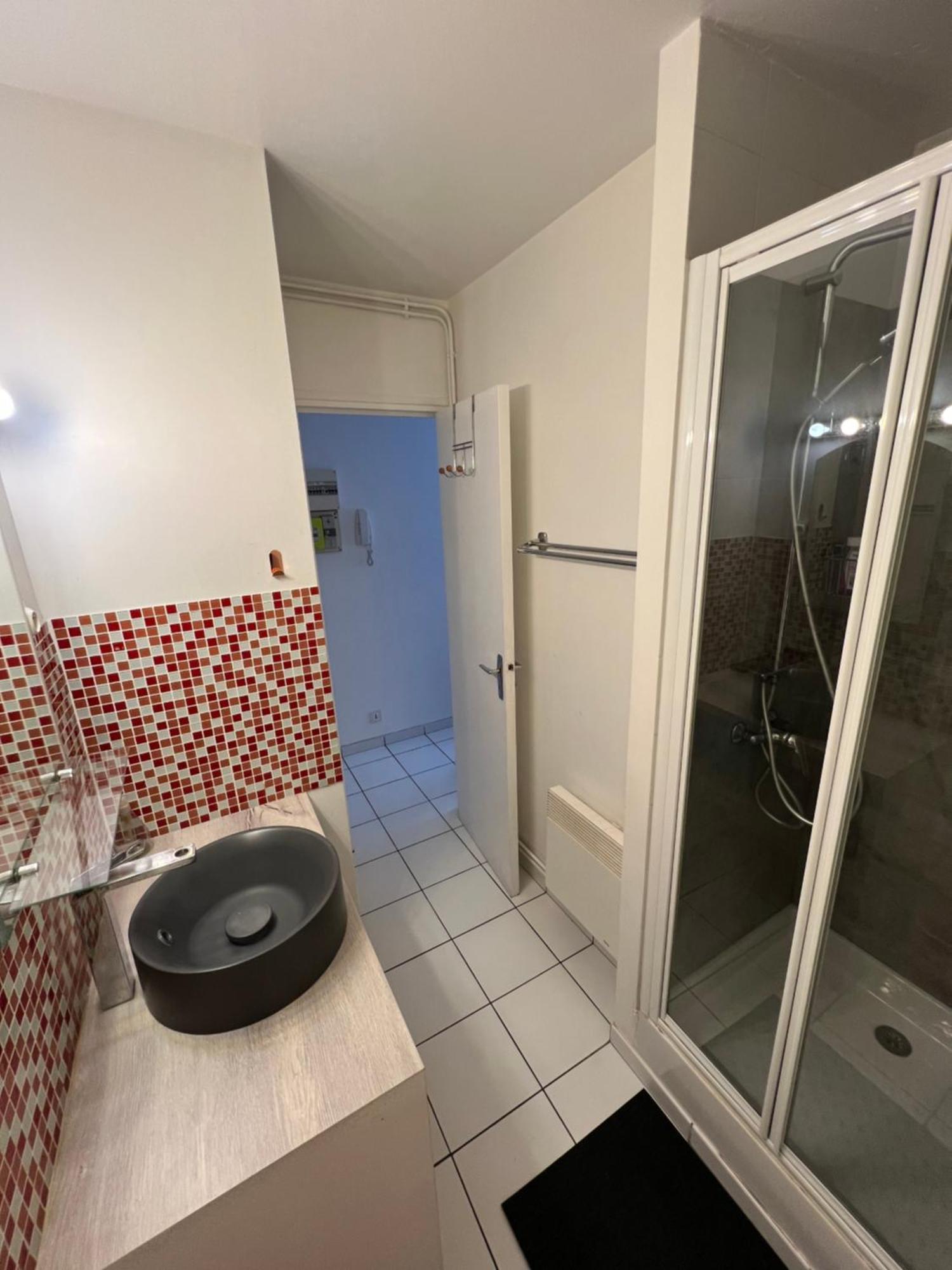Beau Studio Centre Ville Et Proche Gare Μπουρζ Εξωτερικό φωτογραφία